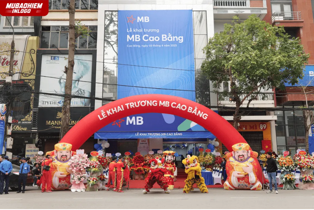 Liên hệ tổng đài MB Bank theo số hotline MBBank an toàn
