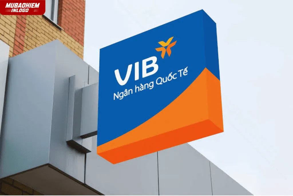 Gọi hotline VIB khi cần hỗ trợ các vấn đề trục trặc